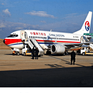 周水子航空快运业稳步发展的原因是什么？